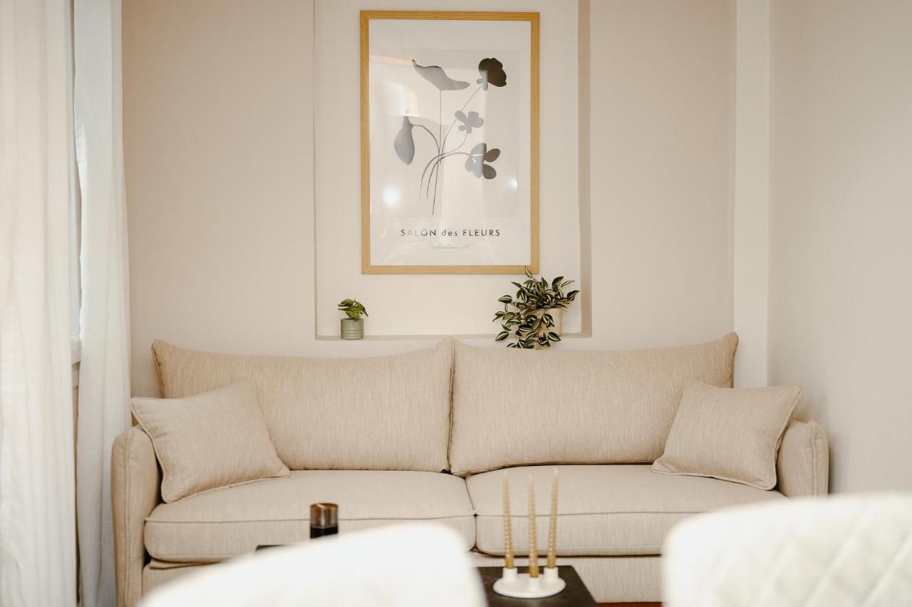 Lb Luxury Apartments Volos Esterno foto