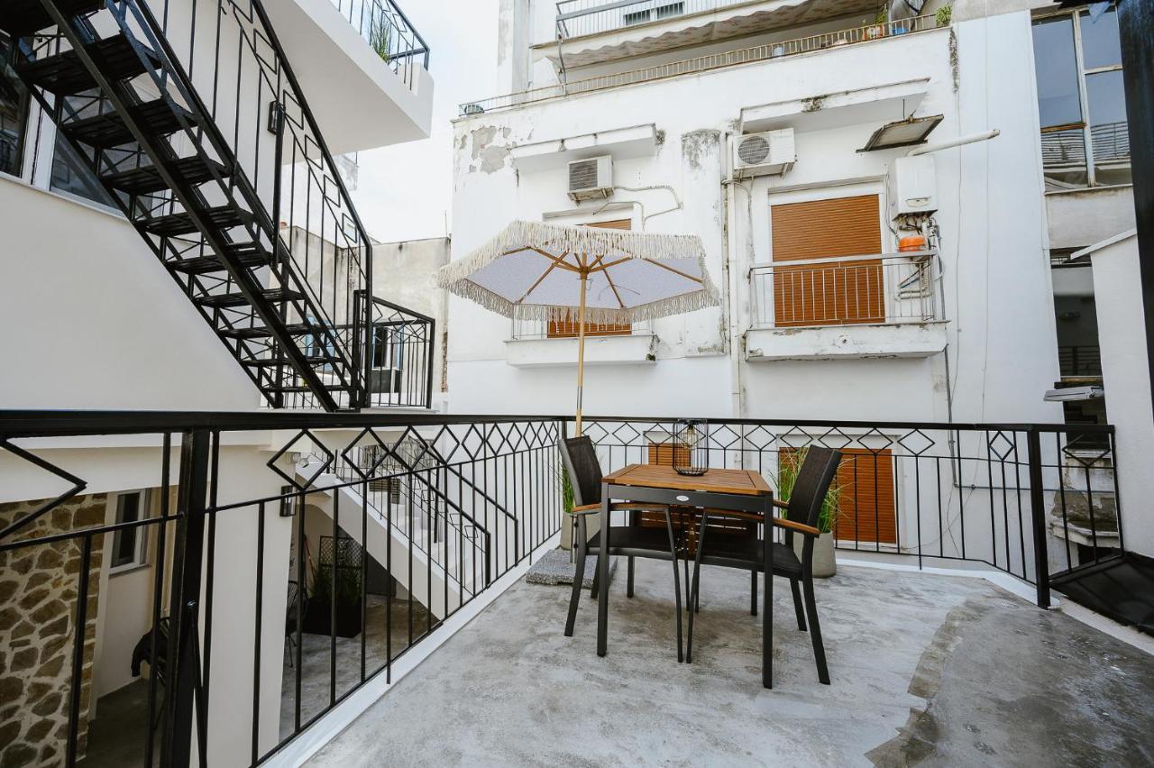 Lb Luxury Apartments Volos Esterno foto