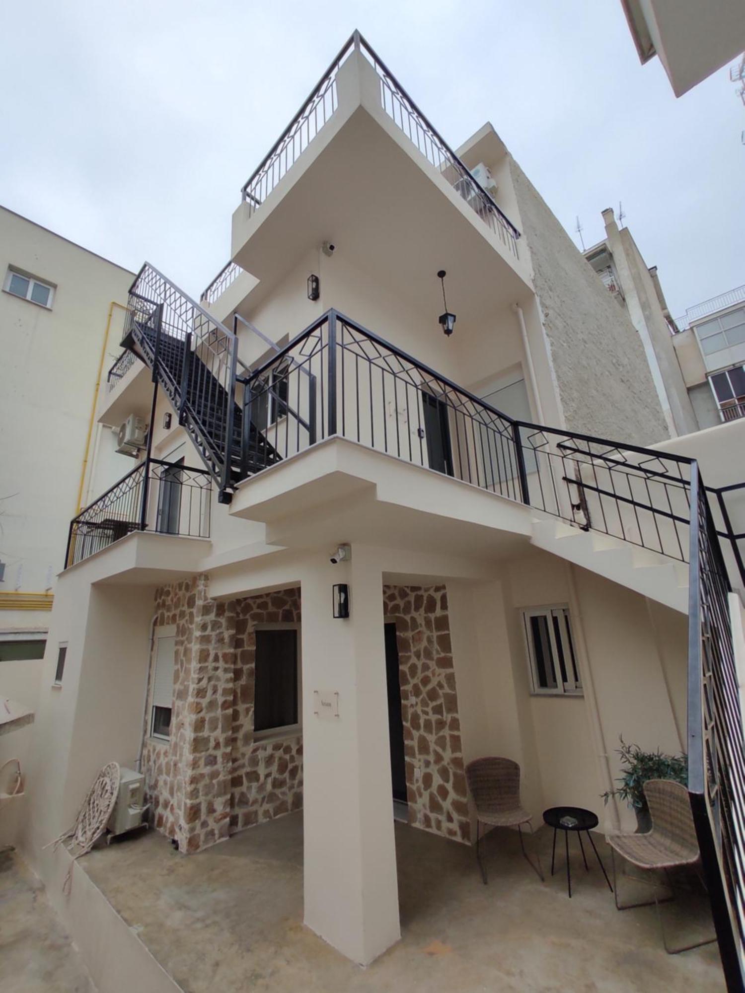Lb Luxury Apartments Volos Esterno foto
