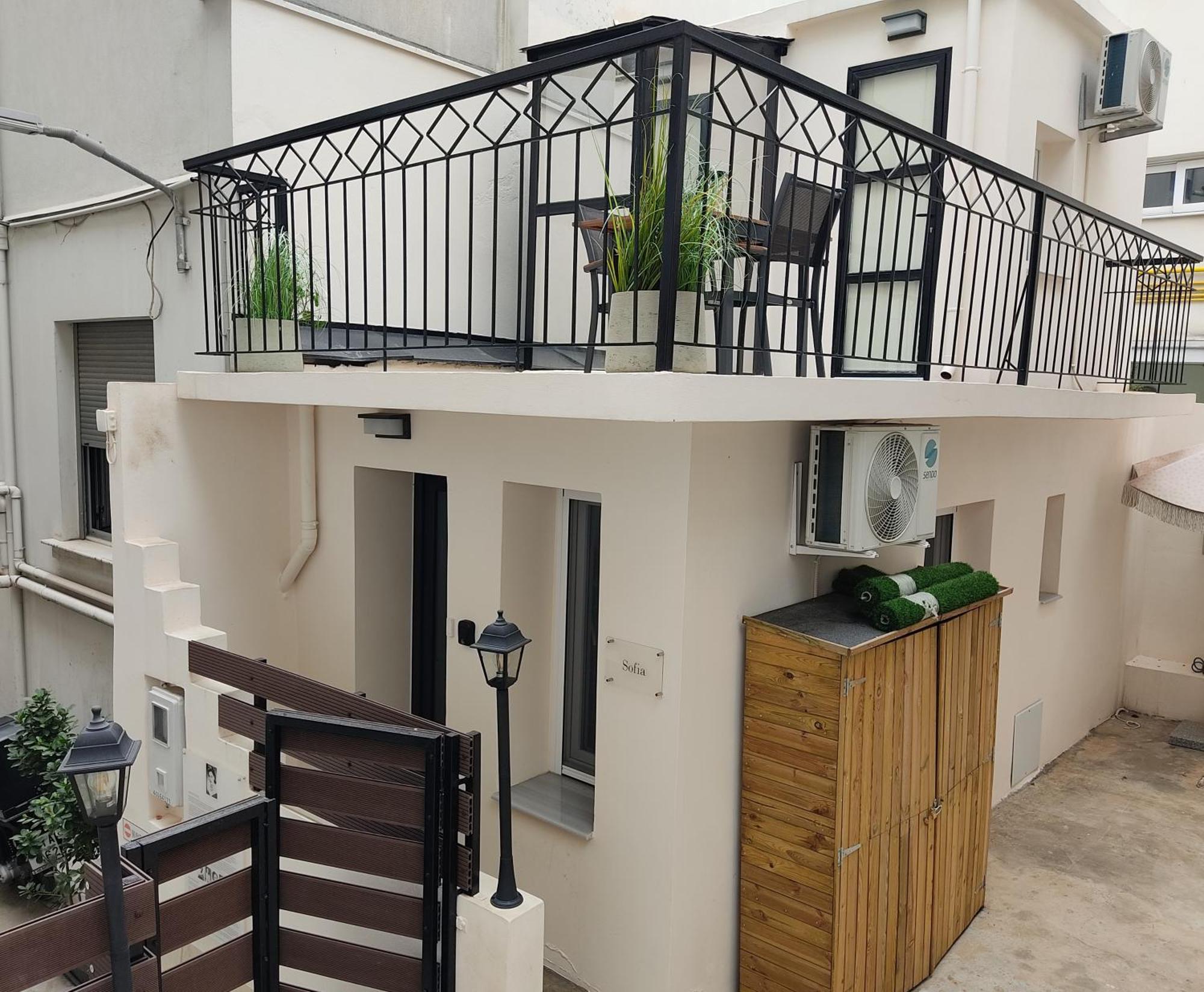 Lb Luxury Apartments Volos Esterno foto